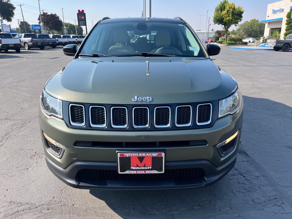 Used 2018 Jeep Compass Sport AWD/4WD image 8