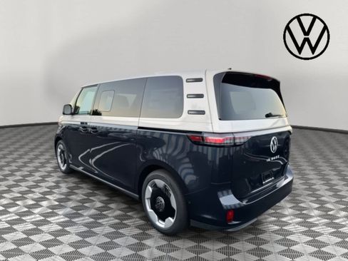 New 2025 Volkswagen ID. Buzz Pro S Plus image 5