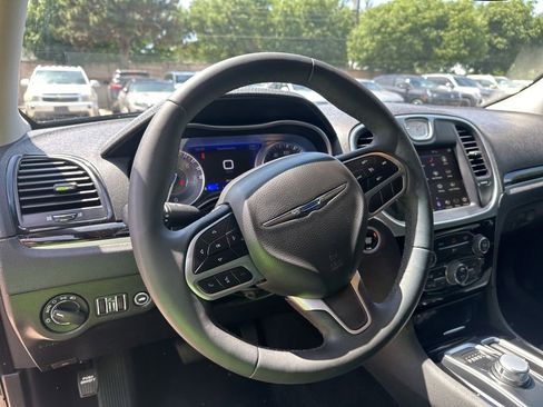 Used 2023 Chrysler 300 Touring w/ Sport Appearance Package RWD image 11