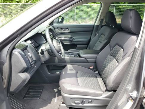 Certified 2022 Nissan Pathfinder SV AWD/4WD image 5