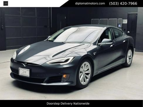 Used 2017 Tesla Model S 75D AWD/4WD image 1