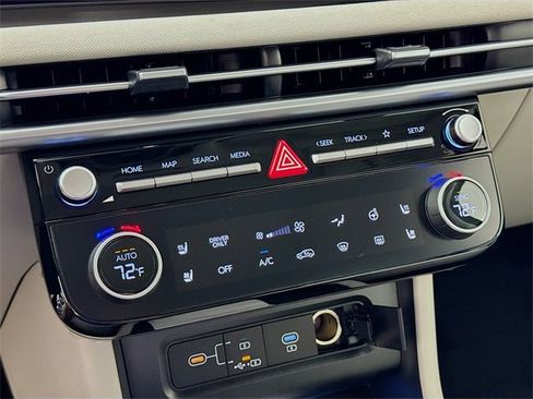 New 2026 Hyundai Tucson Limited image 28