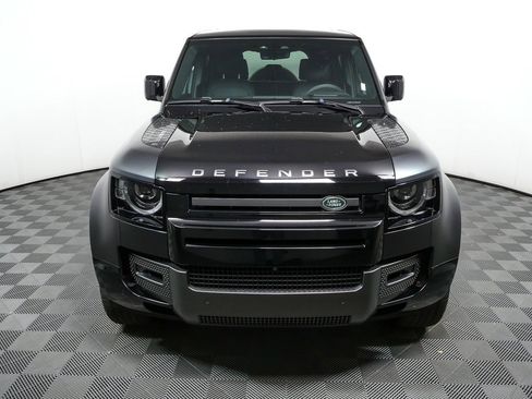 Used 2023 Land Rover Defender 110 V8 image 35