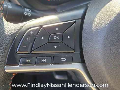 Used 2023 Nissan Kicks SR w/ SR Premium Package FWD image 21