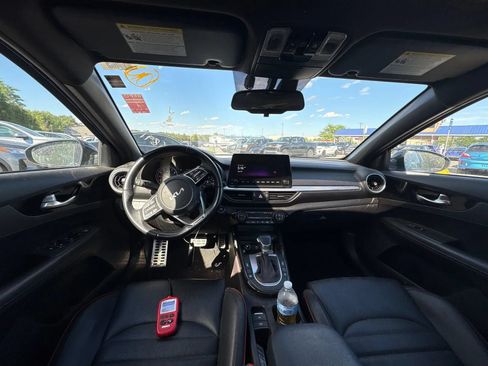 Used 2022 Kia Forte GT w/ GT2 Package FWD image 7
