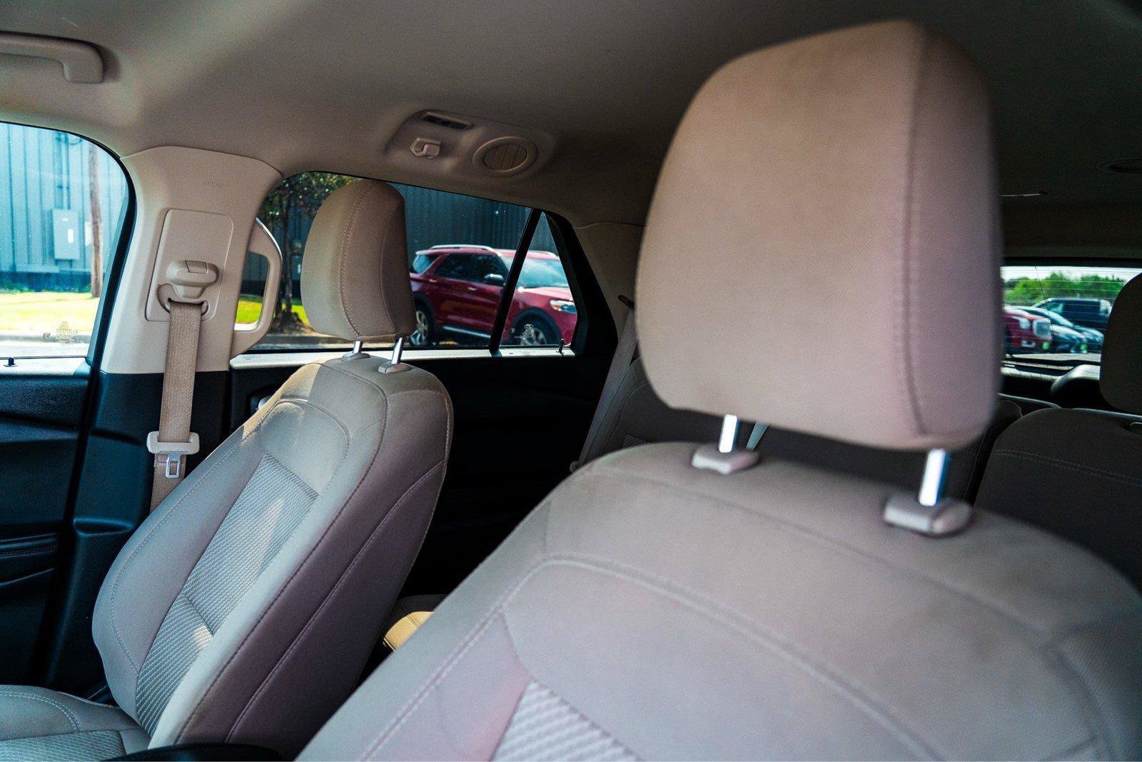 Used 2022 Ford Explorer 2WD image 12