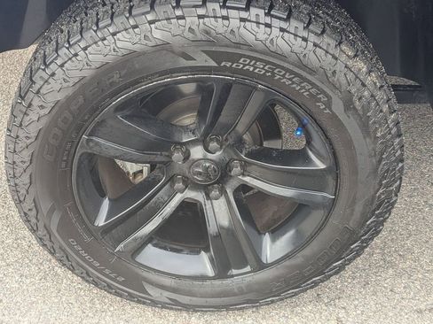 Used 2021 RAM 1500 Classic Warlock w/ Luxury Group image 14