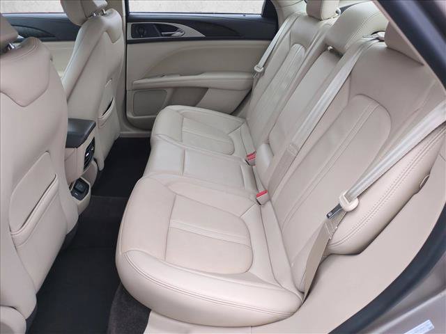 Used 2018 Lincoln MKZ Reserve FWD image 18