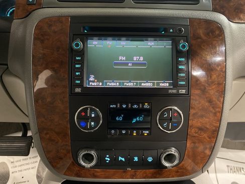 Used 2007 Chevrolet Avalanche LTZ w/ LTZ Preferred Equipment Group image 14