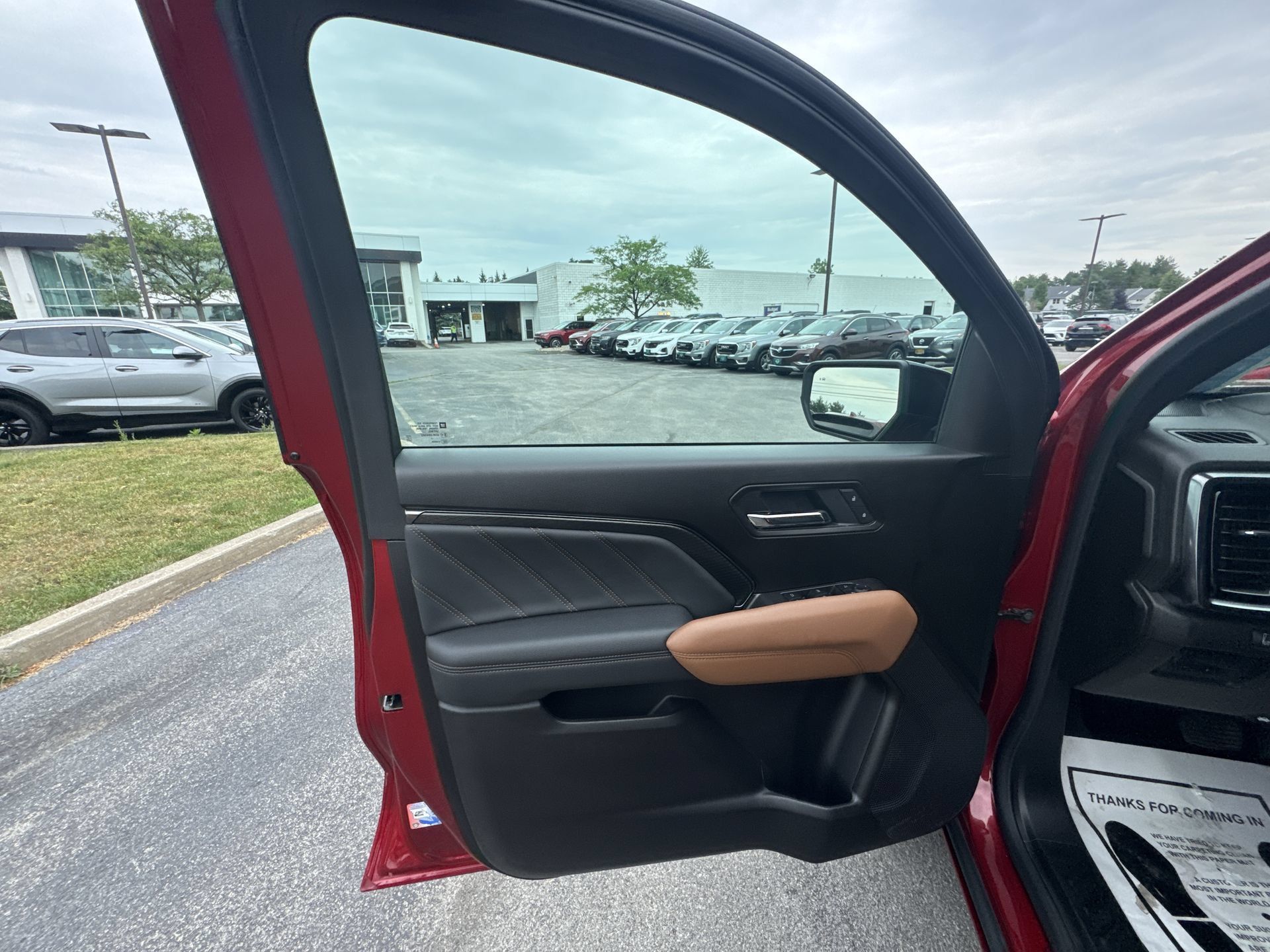 Used 2025 GMC Canyon AT4 AWD/4WD image 22