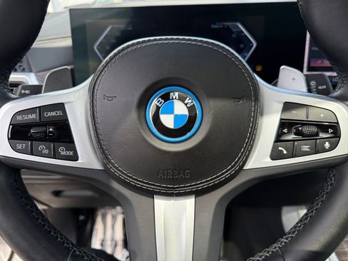 Used 2024 BMW X5 xDrive50e w/ M Sport Package AWD/4WD image 20