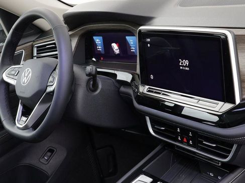 New 2026 Volkswagen Atlas SEL Premium R-Line image 22