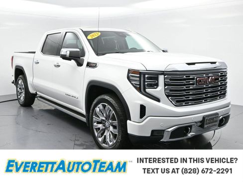 Used 2023 GMC Sierra 1500 Denali w/ Denali Reserve Package AWD/4WD image 1