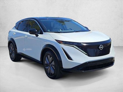 Certified 2023 Nissan Ariya FWD image 3