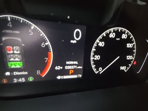Used 2025 Honda Pilot EX-L image 14