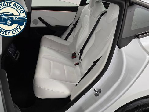 Used 2025 Tesla Model 3 Long Range RWD image 5