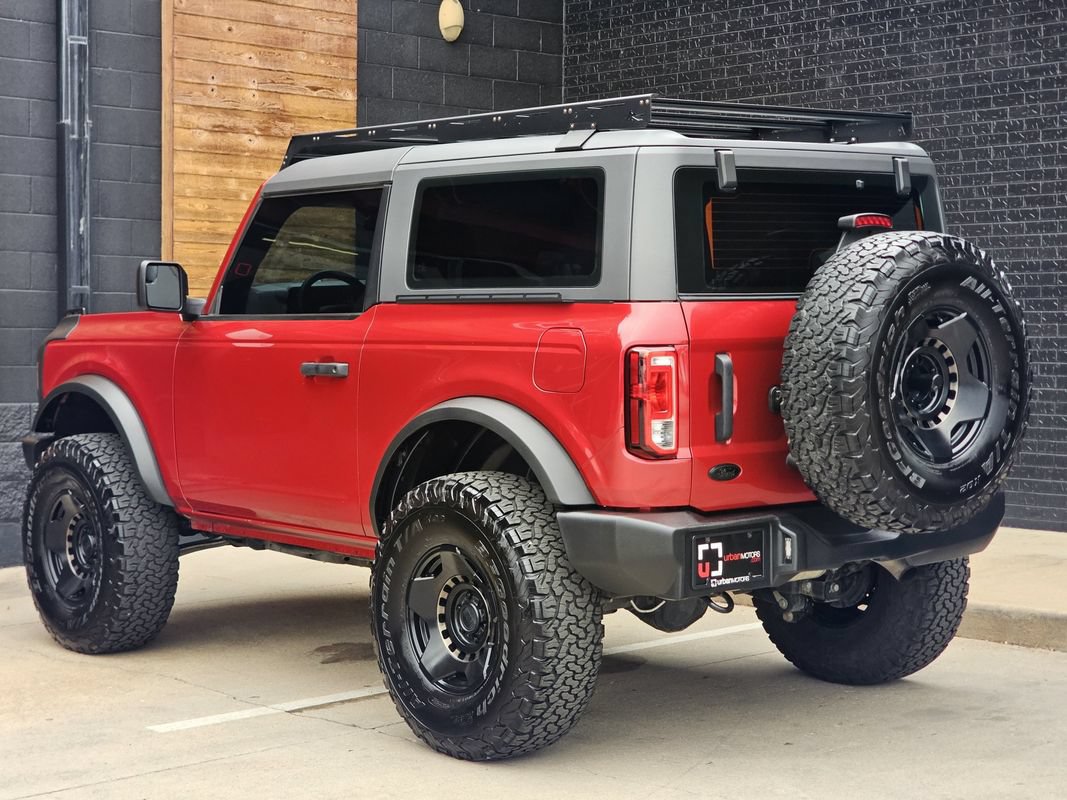 Used 2021 Ford Bronco 2-Door AWD/4WD image 3