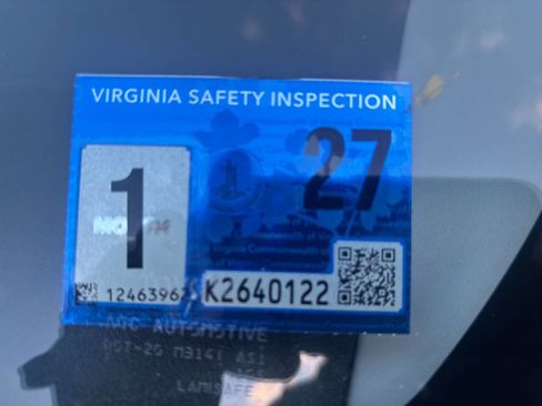 Used 2012 Toyota Prius C One image 11