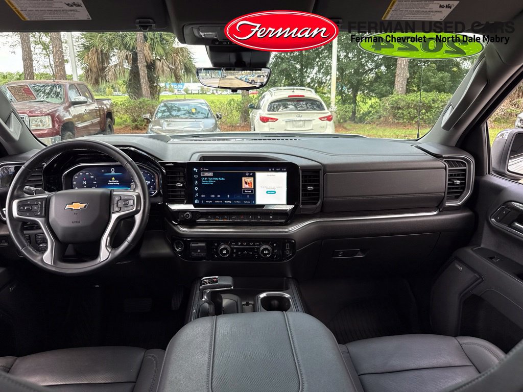 Used 2024 Chevrolet Silverado 1500 LTZ AWD/4WD image 5