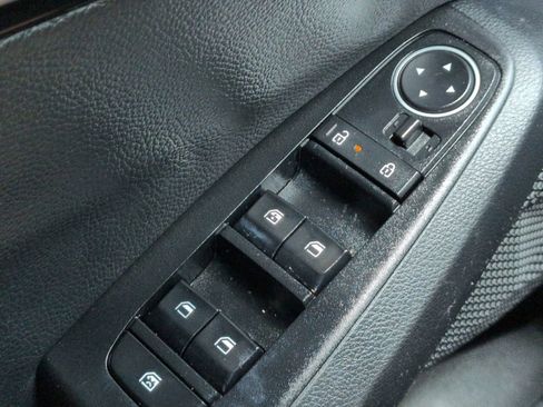 Certified 2024 Kia Seltos EX FWD image 29