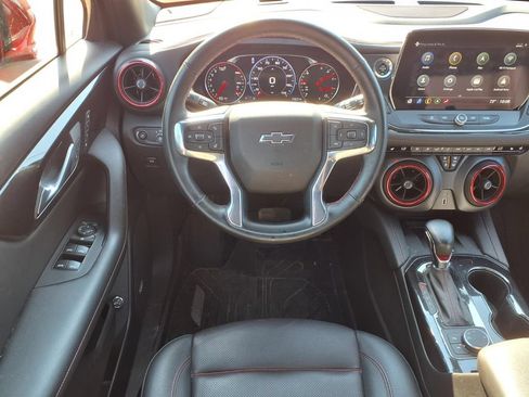 Used 2024 Chevrolet Blazer RS w/ Enhanced Convenience Package FWD image 17