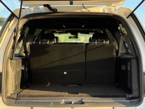 Used 2017 Ford Expedition EL Limited RWD image 29