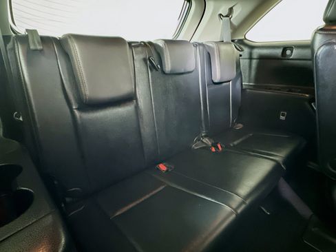 Used 2014 Toyota Highlander XLE image 27