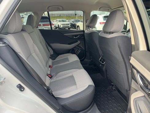 Certified 2025 Subaru Outback Premium w/ Popular Package #1A image 33