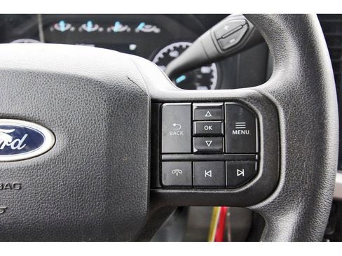 Used 2025 Ford F250 XLT image 16