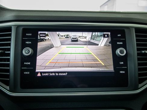 Used 2019 Volkswagen Atlas SE w/ Towing Package FWD image 39
