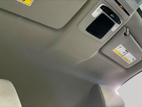 Used 2024 Honda HR-V LX image 14