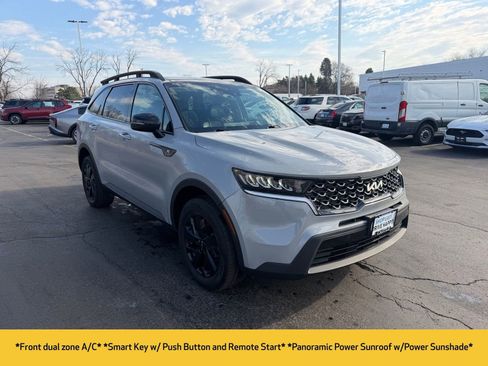 Used 2023 Kia Sorento S w/ Panoramic Sunroof Package image 5