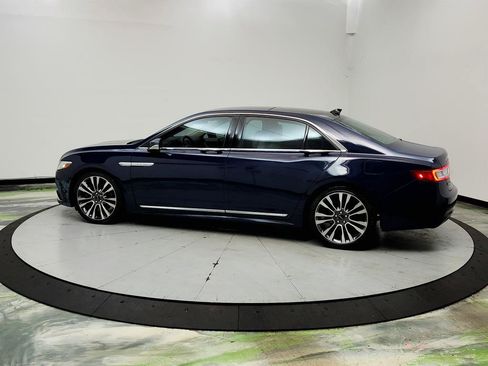 Used 2018 Lincoln Continental Reserve AWD/4WD image 8