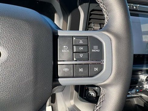 Used 2025 Ford F150 Lariat w/ Equipment Group 502A High image 26