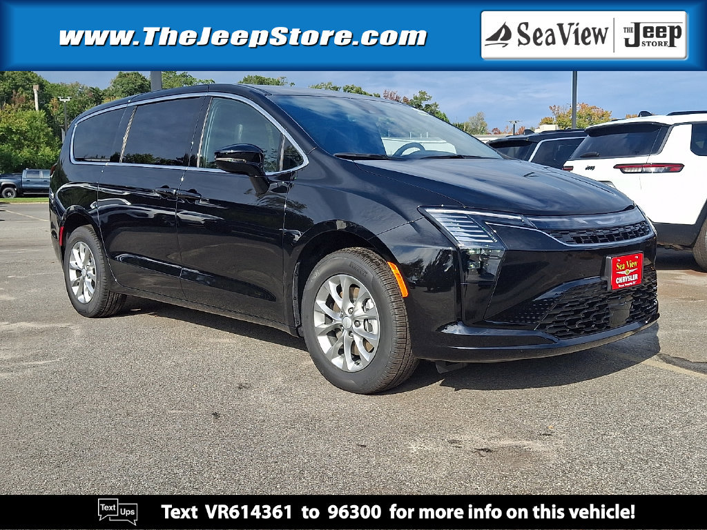New 2027 Chrysler Pacifica Select AWD/4WD image 1