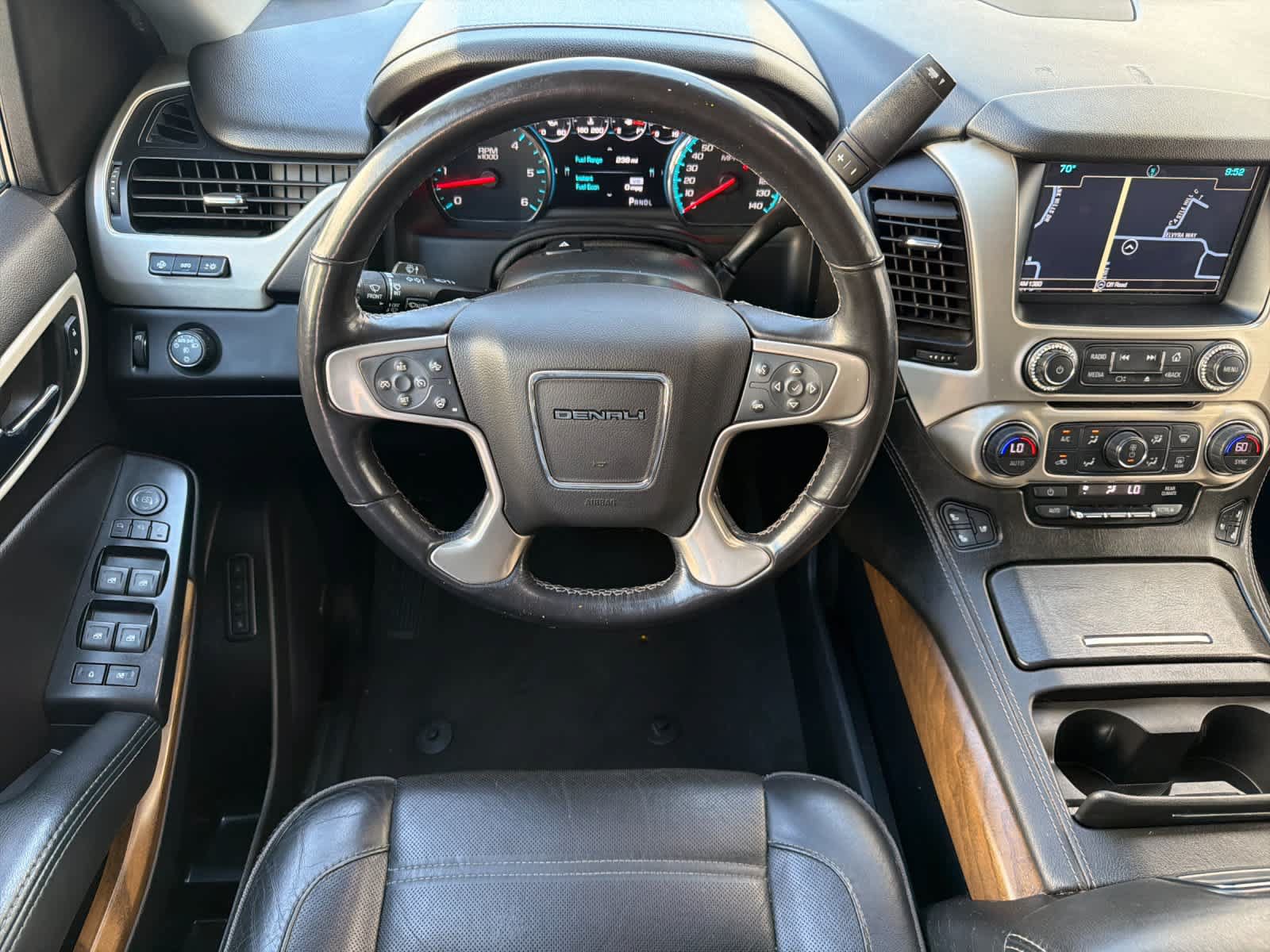 Used 2020 GMC Yukon XL Denali RWD image 14
