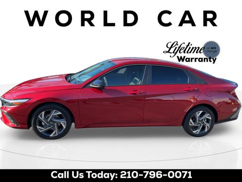 Used 2025 Hyundai Elantra Sport FWD image 4