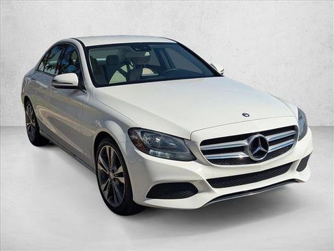Used 2017 Mercedes-Benz C 300 Sedan image 3