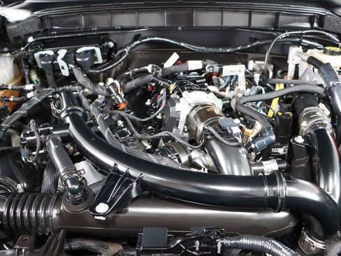 Used 2023 Ford Bronco Outer Banks AWD/4WD image 29