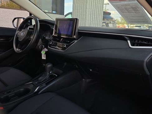 Used 2024 Toyota Corolla LE image 22