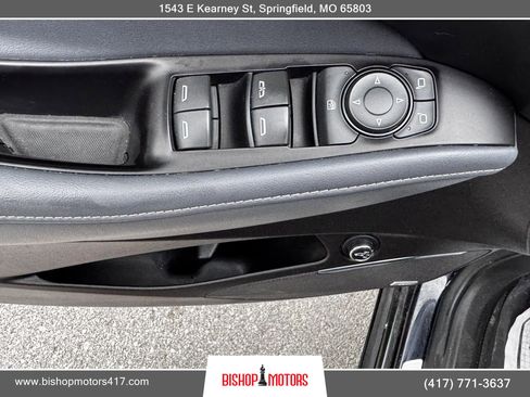 Used 2020 Buick Enclave Essence w/ Sound and Sites Package AWD/4WD image 33