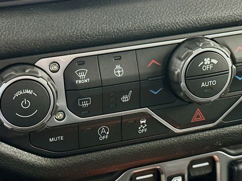 New 2026 Jeep Wrangler Sport S image 25