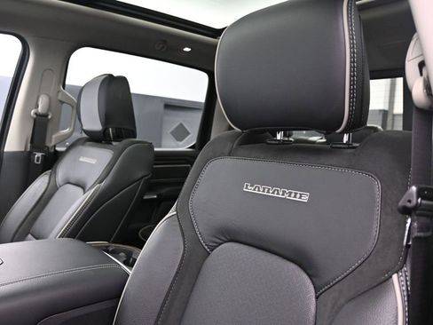 Used 2022 RAM 1500 Laramie w/ Laramie Southwest Edition RWD image 14