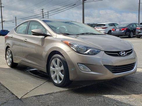 Used 2013 Hyundai Elantra Limited image 8