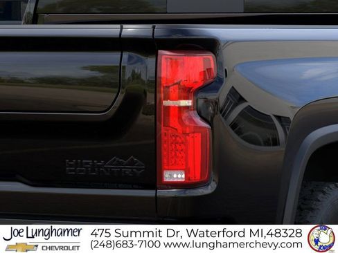 New 2026 Chevrolet Silverado 2500 High Country w/ High Country Premium Package AWD/4WD image 14