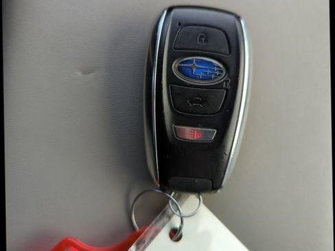 Used 2022 Subaru Forester Premium image 36