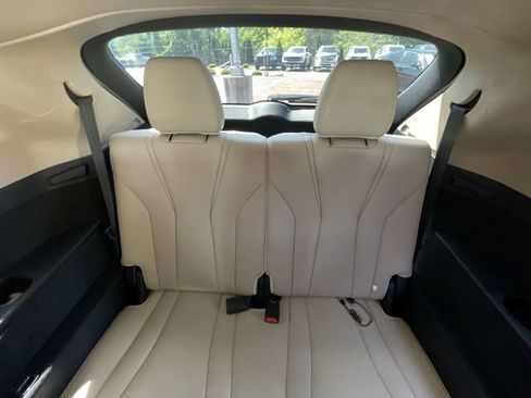 Used 2022 Acura MDX SH-AWD w/ Technology Package image 14