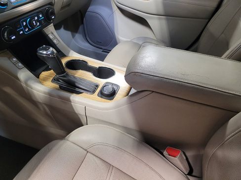 Used 2019 GMC Acadia Denali FWD image 26