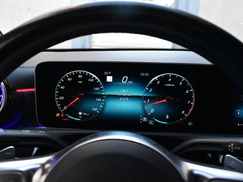 Used 2020 Mercedes-Benz CLA 250 image 31