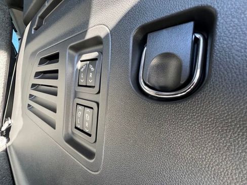 Used 2026 GMC Acadia Denali Ultimate image 15